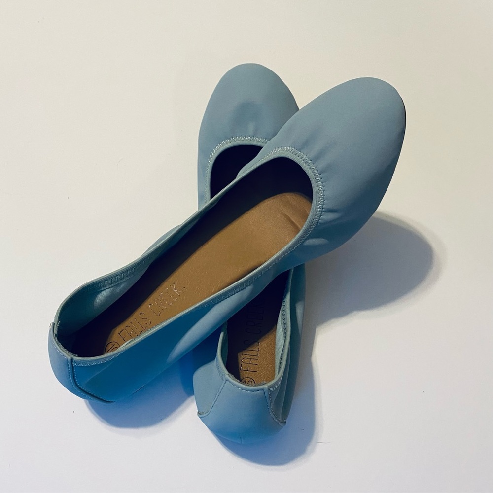 (4/$25)Falls Creek Scrunch Flats NWOT!!!
